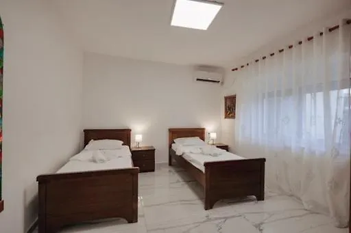 Апартаменты Ana & Teo Apartament Саранда